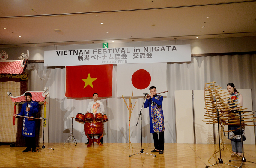 Le Hoi Vn Tai Niigata 07