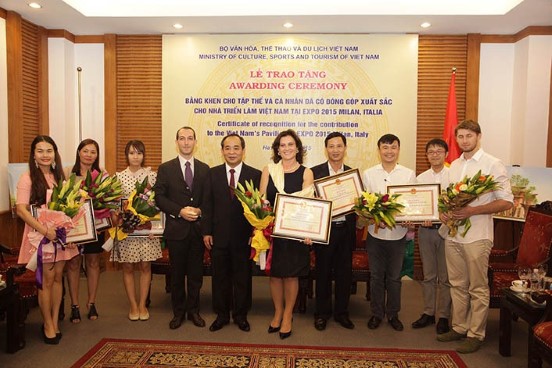 Trao Bang Khen Expo2015milano 04