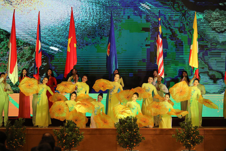 Le Khoi Dong Nam Asean 2020 04