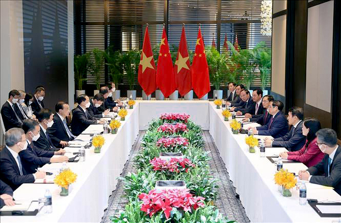 Asean40 41 03