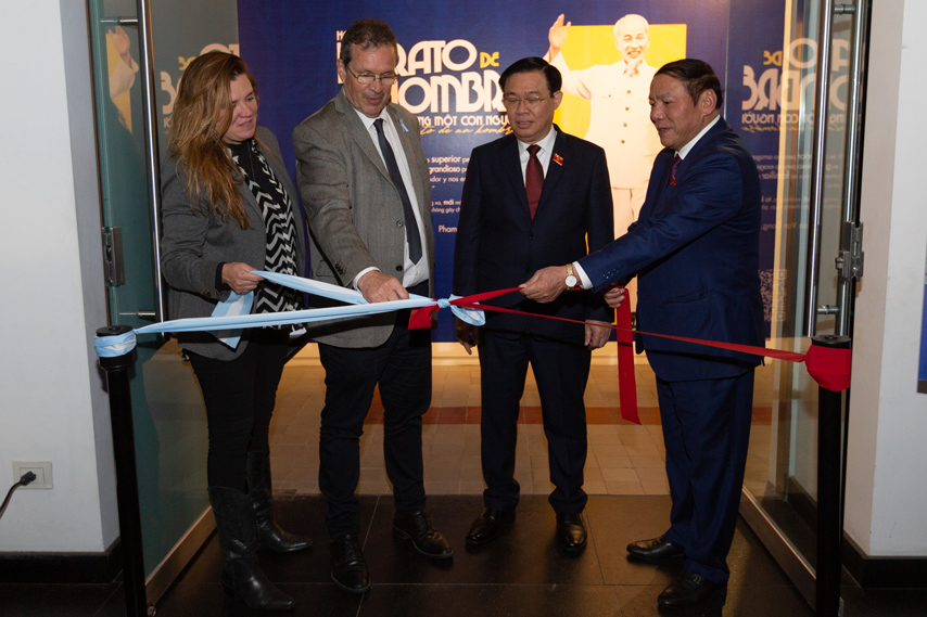 50 Aniversario De Relaciones Diplomticas Entre Argentina Y Vietnam 52846799586 O