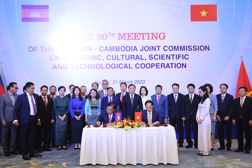 Day Manh Hop Tac Van Hoa The Thao Va Du Lich Viet Nam Campuchia Thong Qua Co Che Uy Ban Hon Hop 05