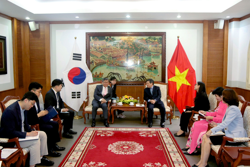 Lam Sau Sac Hon Nua Moi Quan He Hop Tac Trong Linh Vuc Vhttdl Giua Viet Nam Han Quoc 01