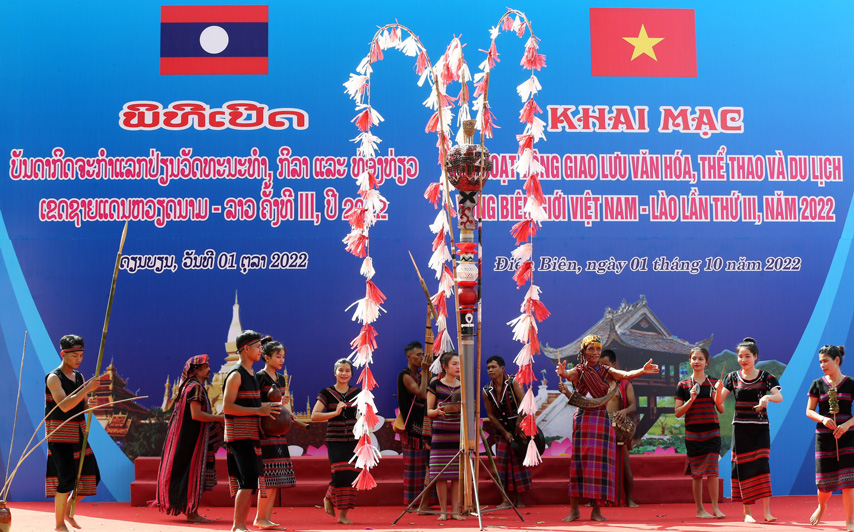 Tung Bung Khai Mac Ngay Hoi Giao Luu Van Hoa The Thao Va Du Lich Vung Bien Gioi Viet Nam Lao Lan Thu Iii Tai Tinh Dien Bien Nam 2022 07