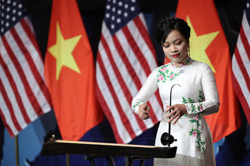 Chao Mung Ky Niem Quan He Doi Tac Chien Luoc Toan Dien Vn Usa 03