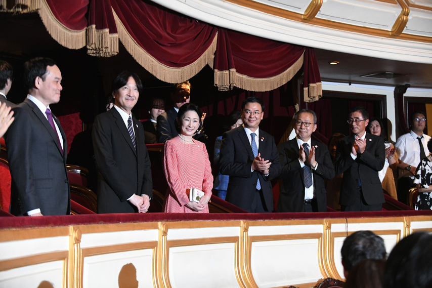 Chao Don Hoang Thai Tu Va Cong Nuong Nb Du Cong Dien Vo Opera Cong Nu Anio 1