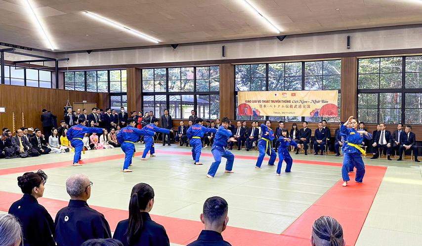 Chu Tich Nuoc Vo Van Thuong Du Chuong Trinh Giao Luu Va Trinh Dien Vo Thuat Vovinam Va Vo Dao Nhat Ban 04