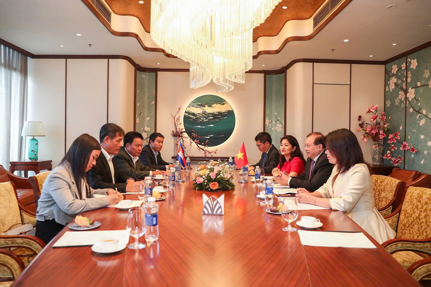 Vn Cpc Tang Cuong Hop Tac Vhnt 01