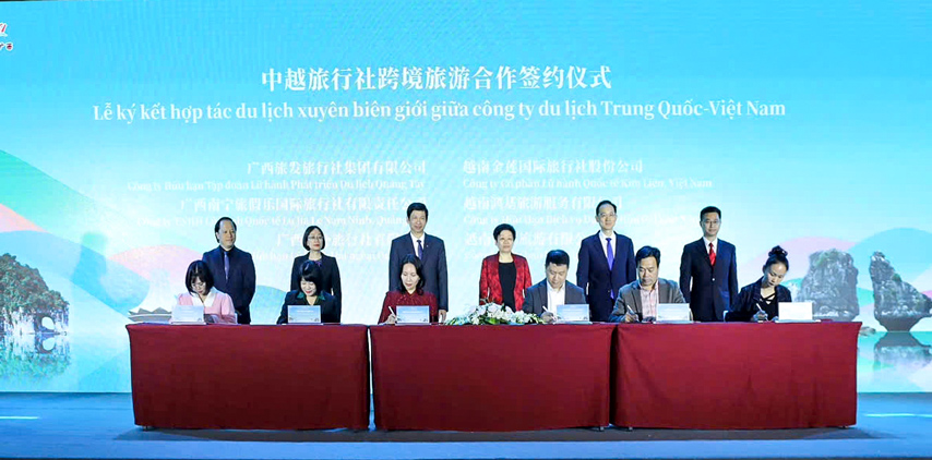 Quang Tay 04
