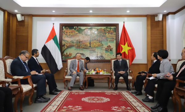 Tiep Dai Su Uae 2025 01a