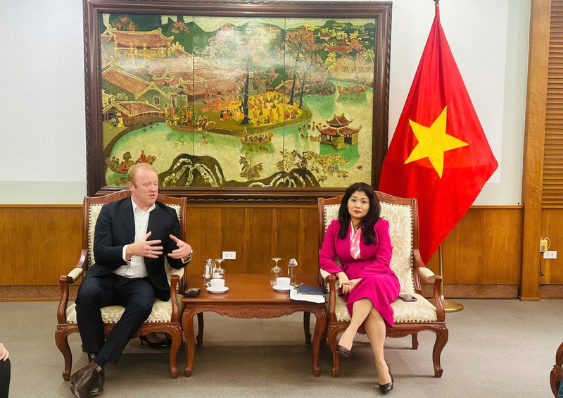 Cuc Truong Lam Viec Voi Mpa 1